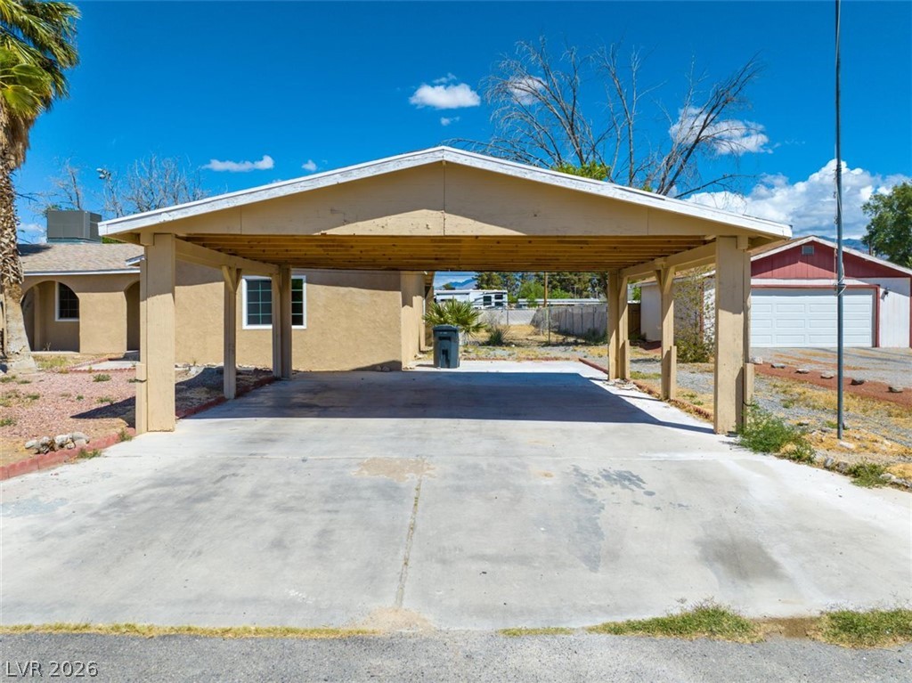 510 East Simkins Road Property Photo 4