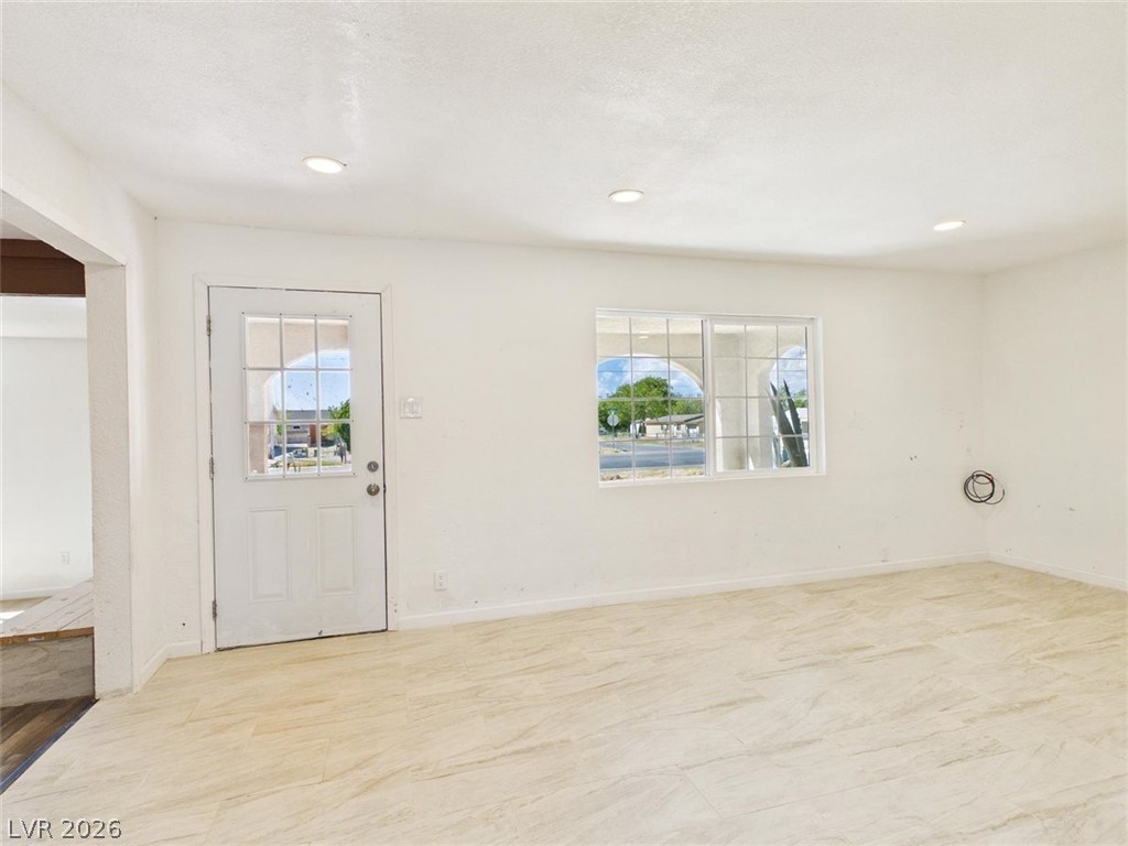 510 East Simkins Road Property Photo 15