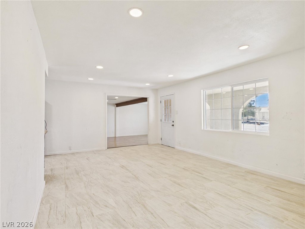 510 East Simkins Road Property Photo 17