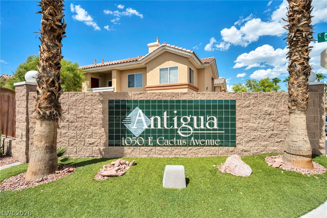 1050 East Cactus Avenue 2088 Property Photo 3
