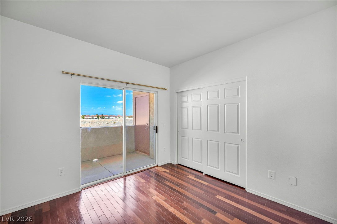 1050 East Cactus Avenue 2088 Property Photo 9