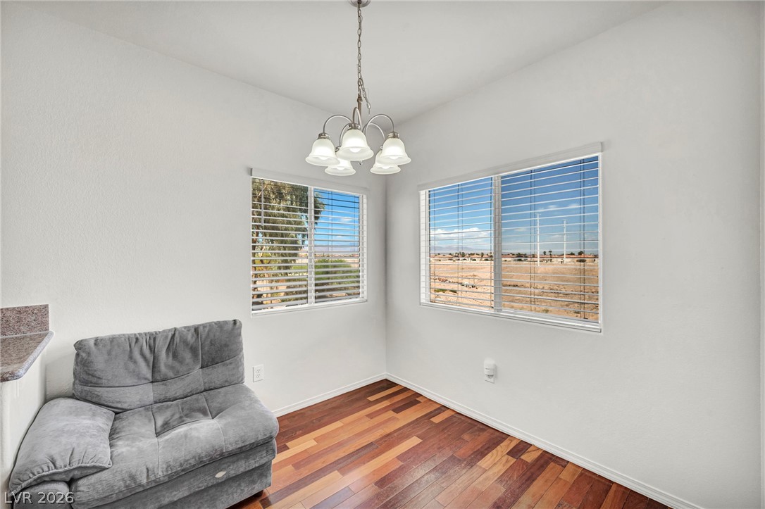 1050 East Cactus Avenue 2088 Property Photo 10