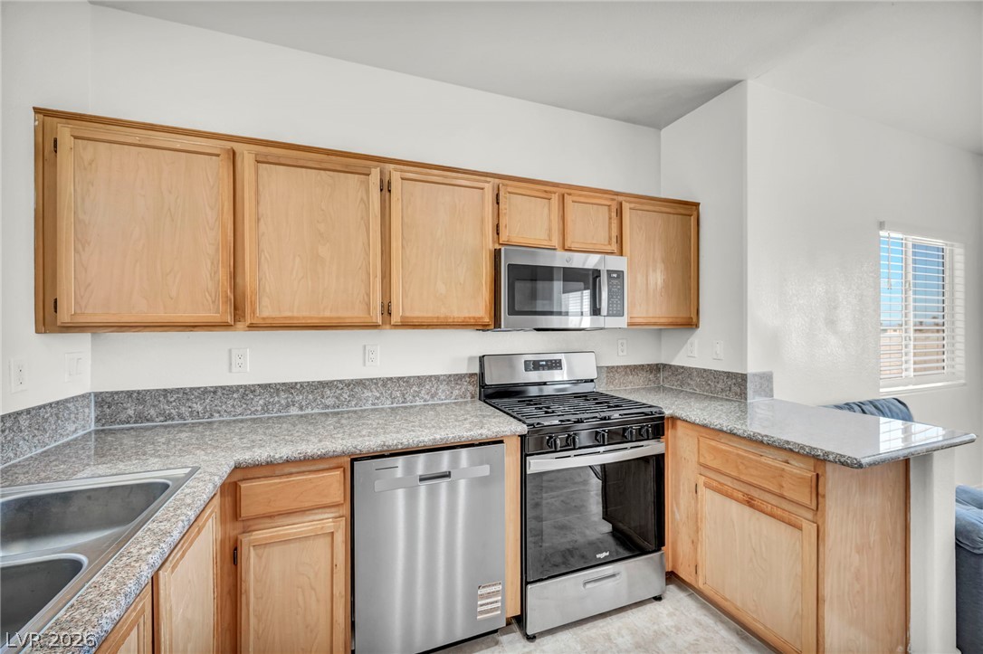 1050 East Cactus Avenue 2088 Property Photo 13