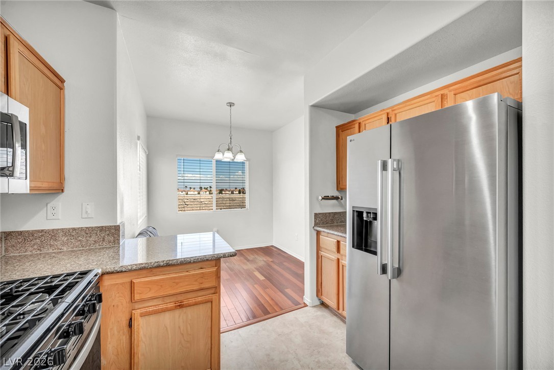 1050 East Cactus Avenue 2088 Property Photo 14