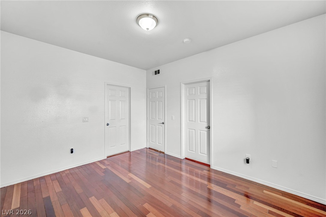 1050 East Cactus Avenue 2088 Property Photo 17
