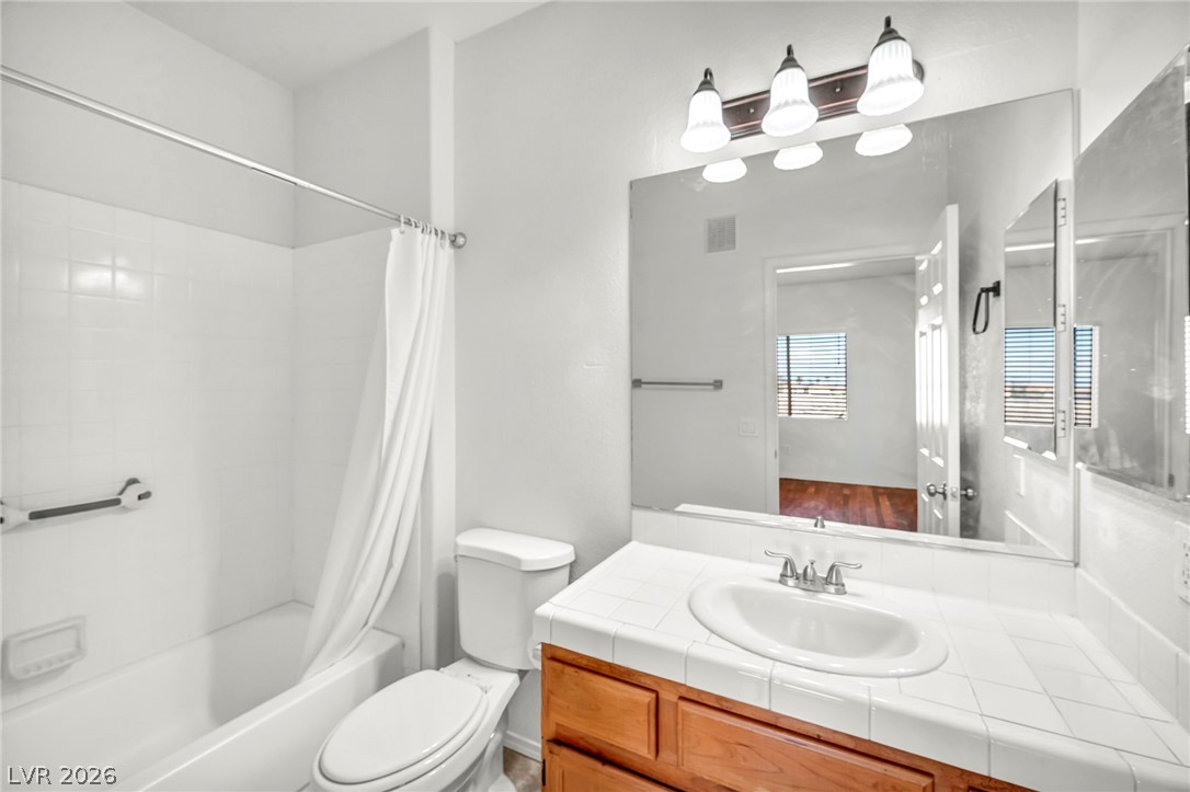 1050 East Cactus Avenue 2088 Property Photo 24