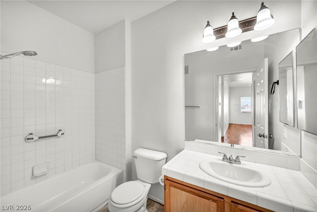 1050 East Cactus Avenue 2088 Property Photo 25