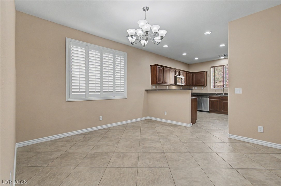 9048 Corrines Point Street Property Photo 14