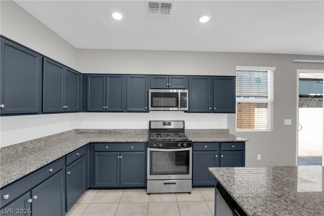 7081 Baza Avenue Property Photo 3