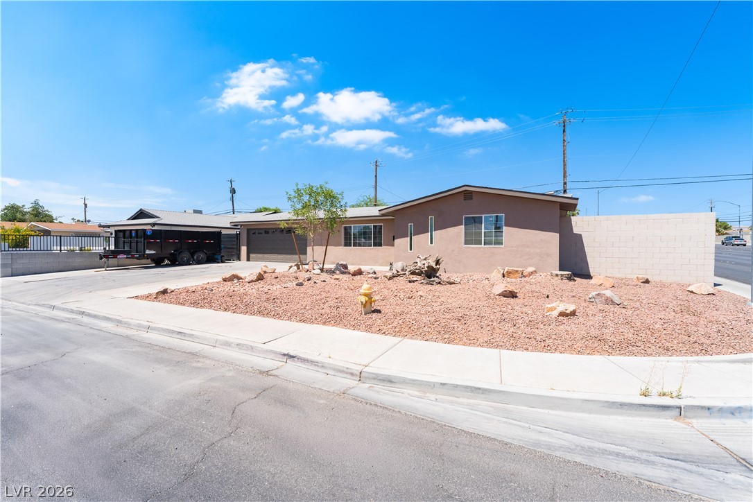3313 El Camino Real Property Photo 7