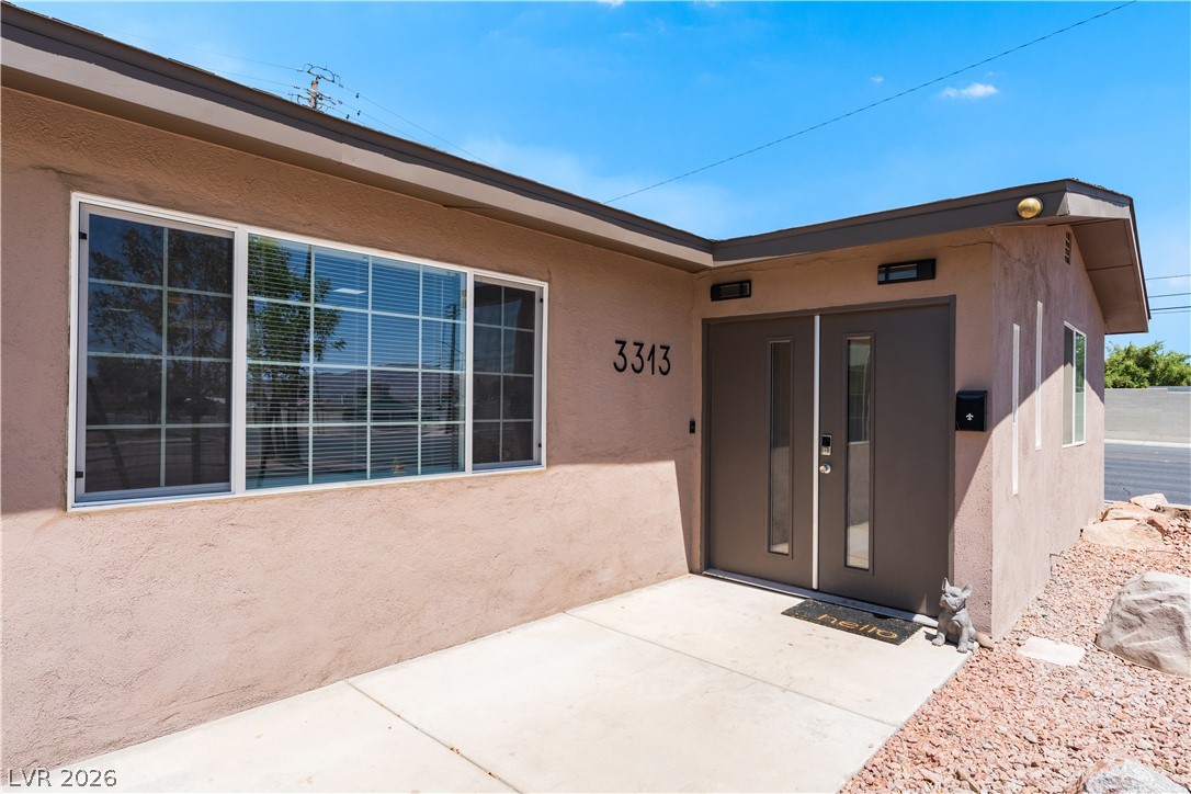 3313 El Camino Real Property Photo 8