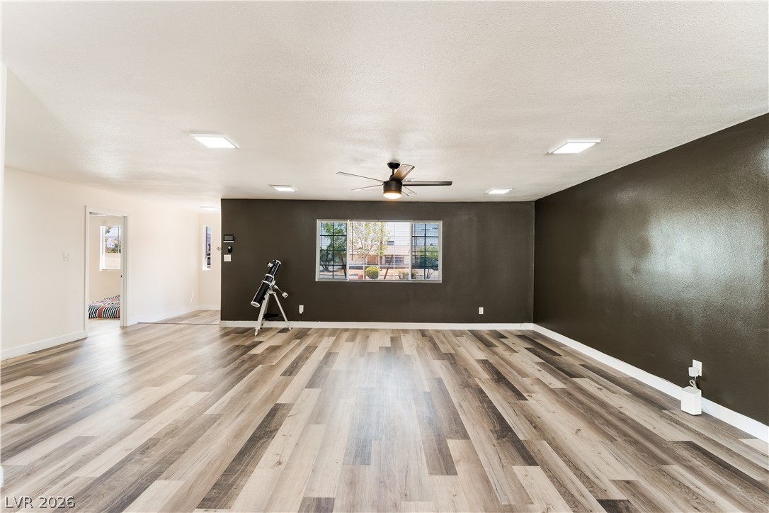 3313 El Camino Real Property Photo 13