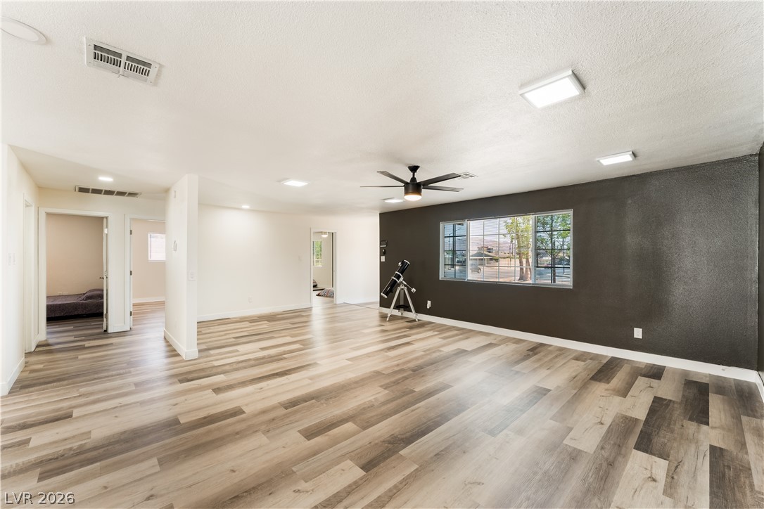 3313 El Camino Real Property Photo 14
