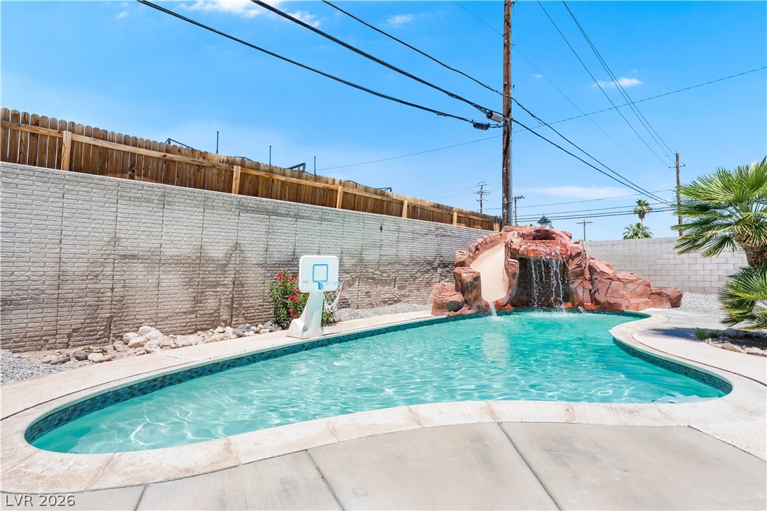 3313 El Camino Real Property Photo 38