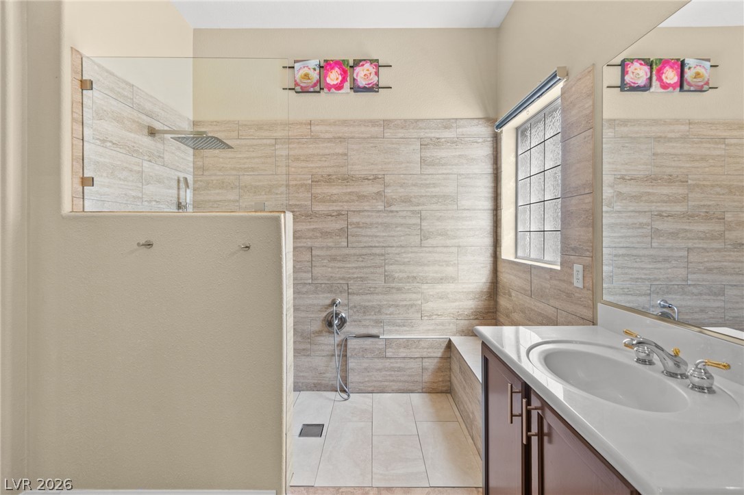 3290 Squire Street Property Photo 45