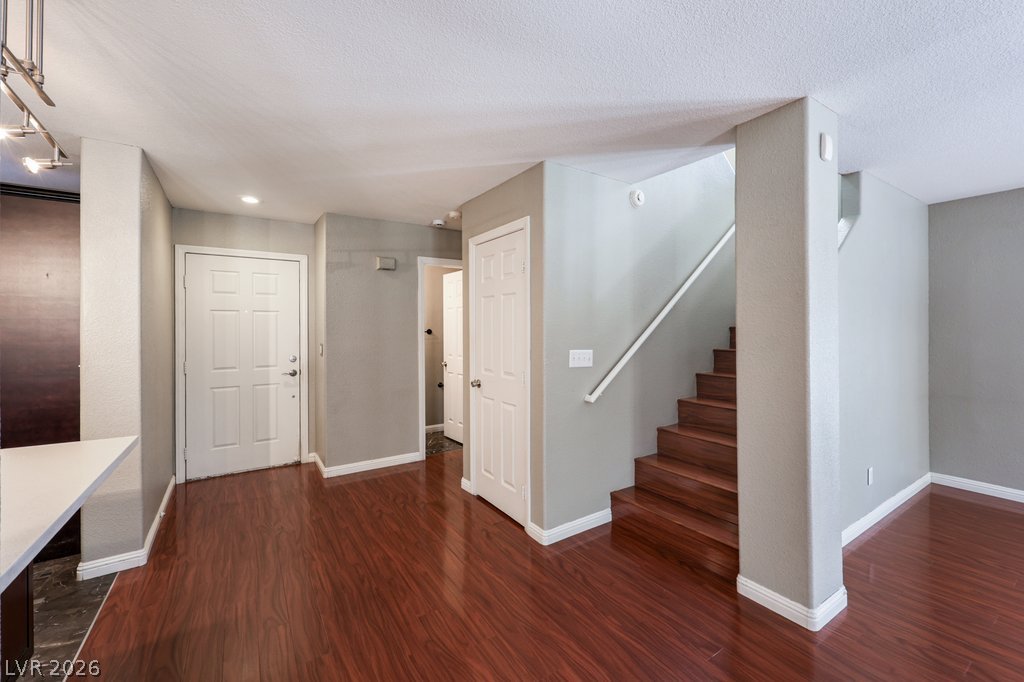 7661 Damascus Avenue Property Photo 7