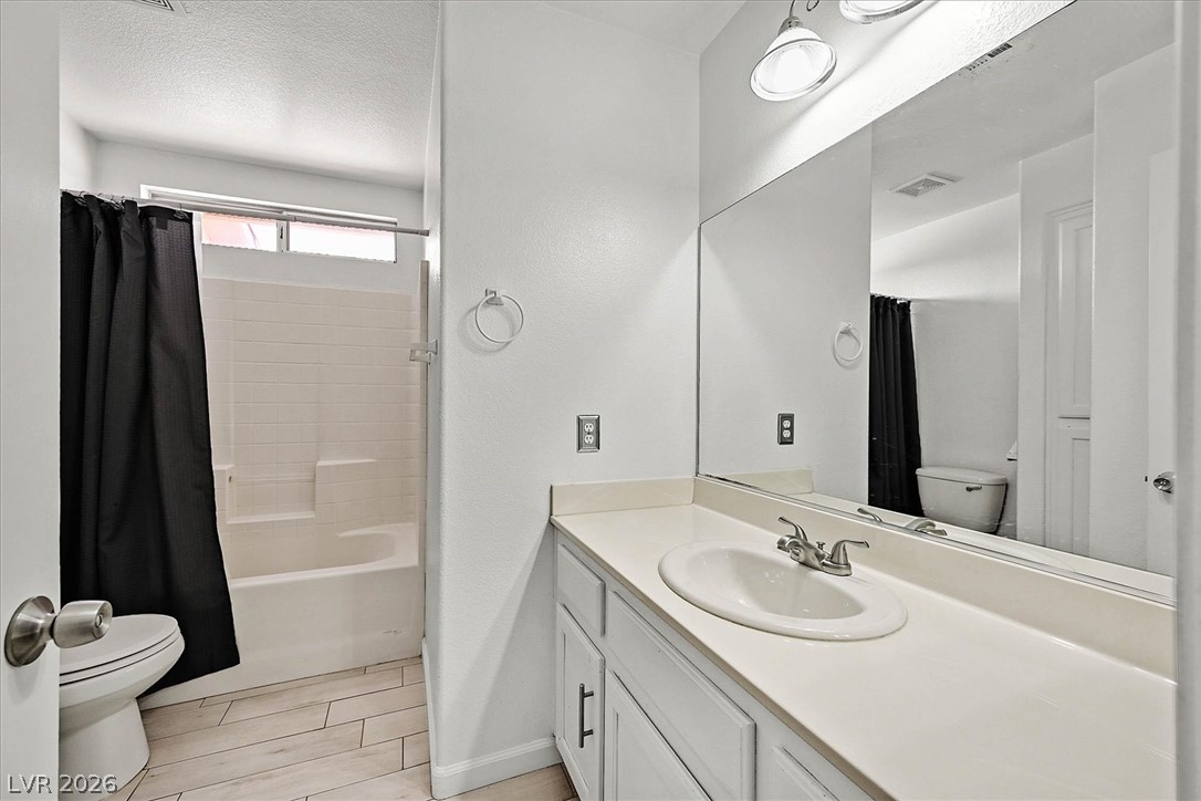 7008 Overhill Avenue Property Photo 12