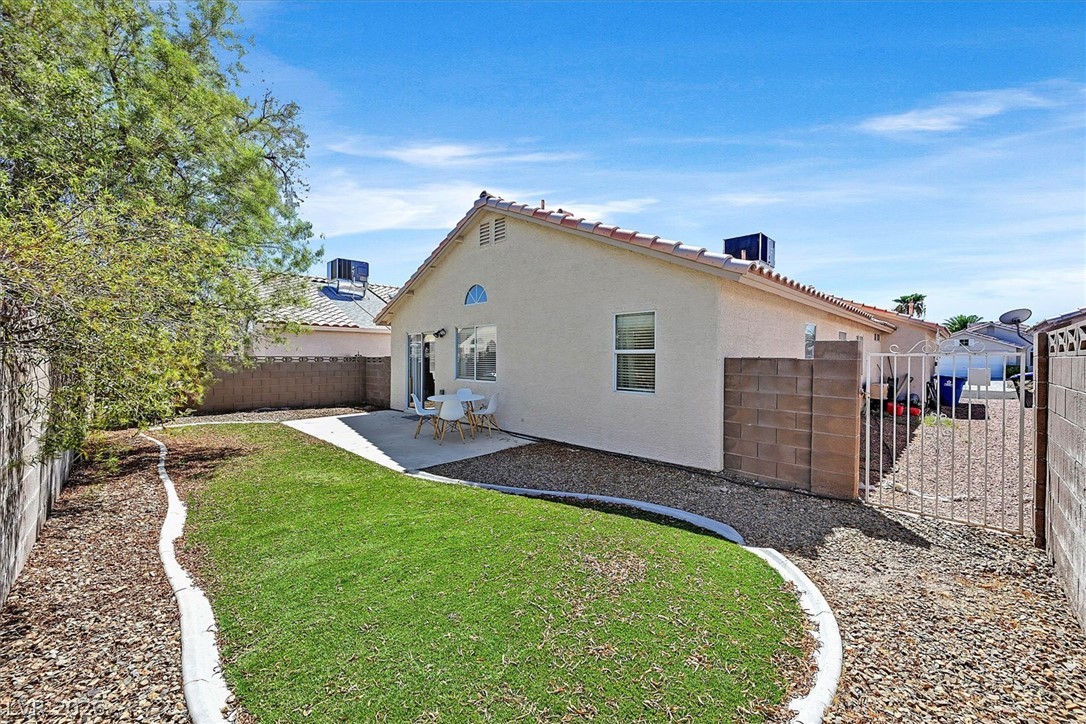 7008 Overhill Avenue Property Photo 15