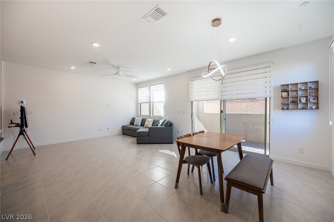 2545 Monolith Street Property Photo 7