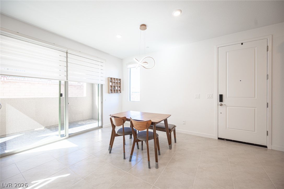 2545 Monolith Street Property Photo 12