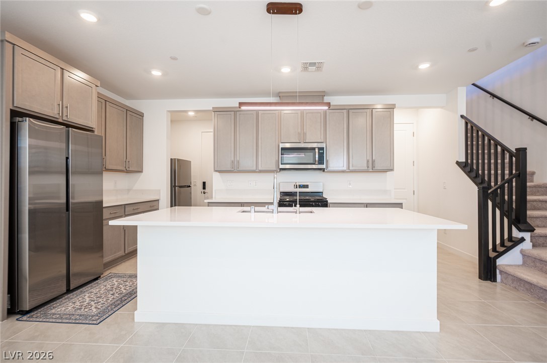 2545 Monolith Street Property Photo 15