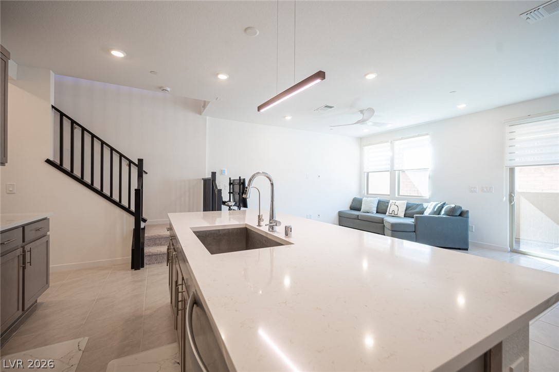 2545 Monolith Street Property Photo 23