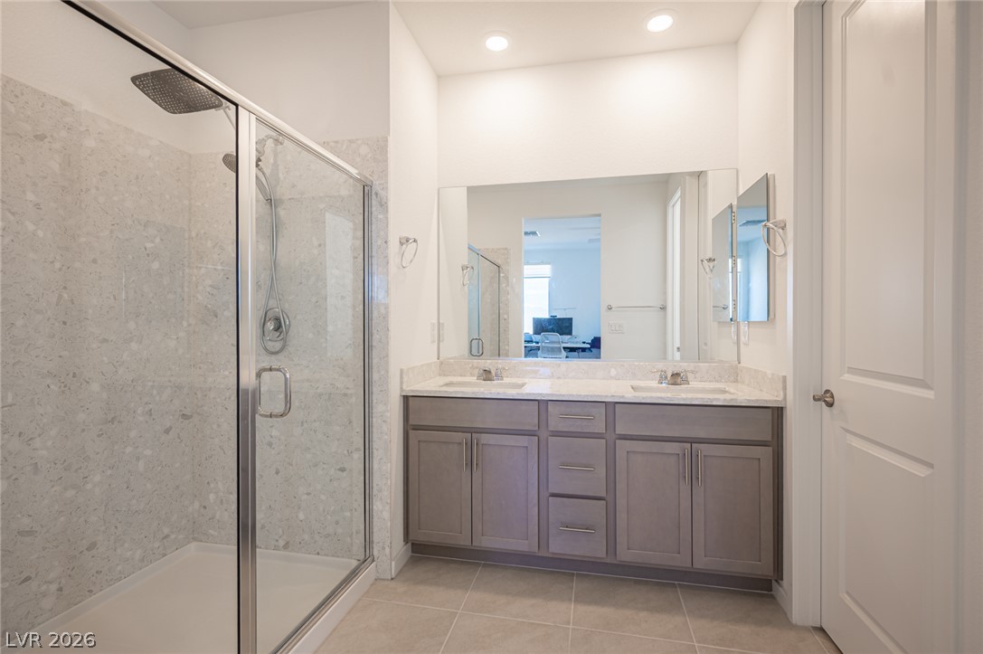2545 Monolith Street Property Photo 44