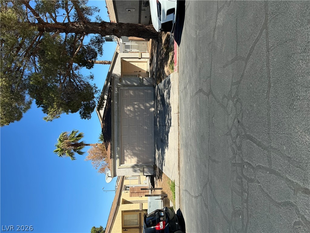 2312 Shady Hill Avenue Property Photo 1
