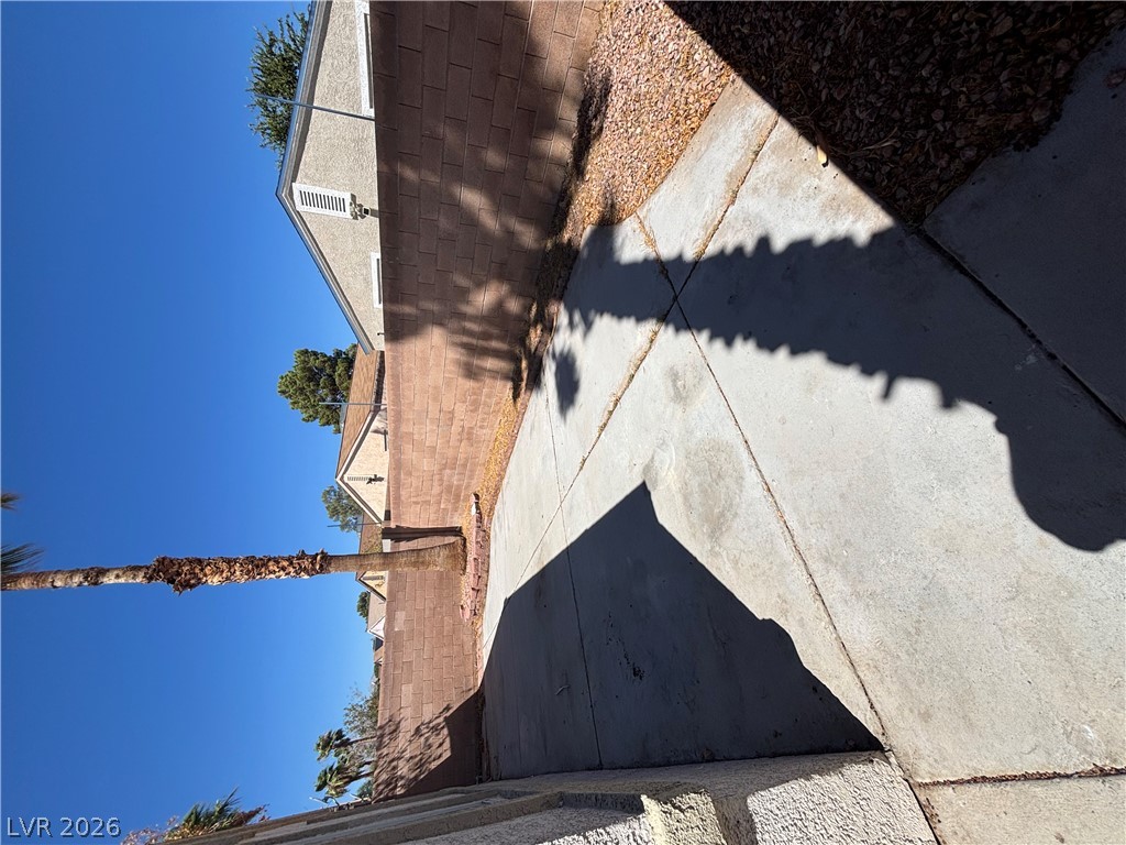 2312 Shady Hill Avenue Property Photo 14