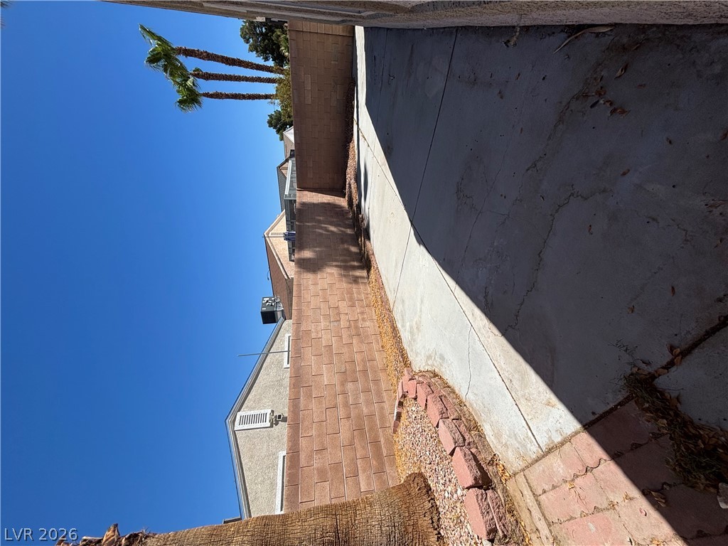 2312 Shady Hill Avenue Property Photo 15
