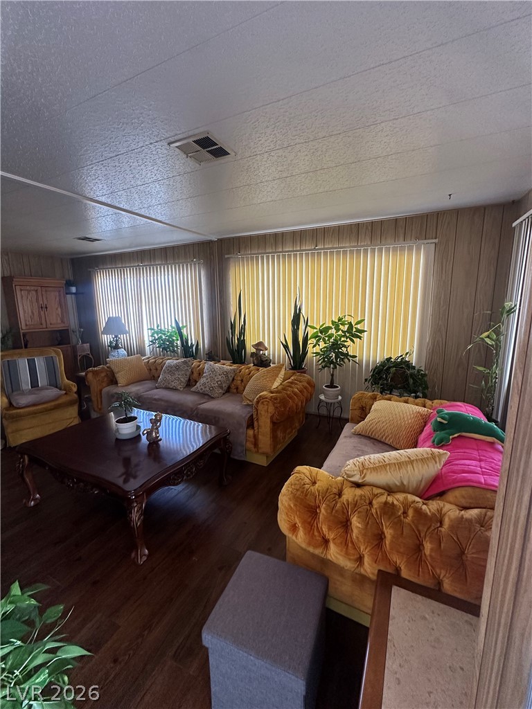 5073 Ridge Avenue Property Photo 1