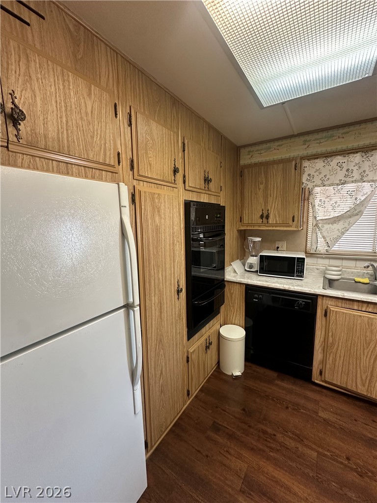 5073 Ridge Avenue Property Photo 6