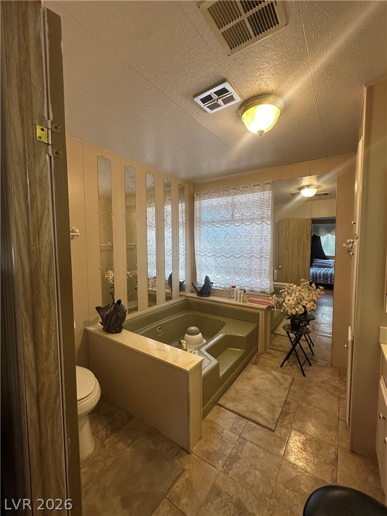 5073 Ridge Avenue Property Photo 17