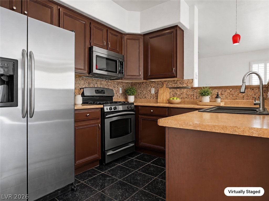 7185 Durango Drive 214 Property Photo 2