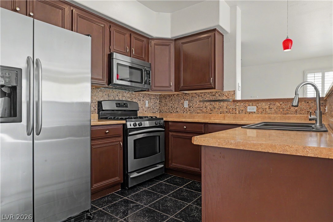7185 Durango Drive 214 Property Photo 12