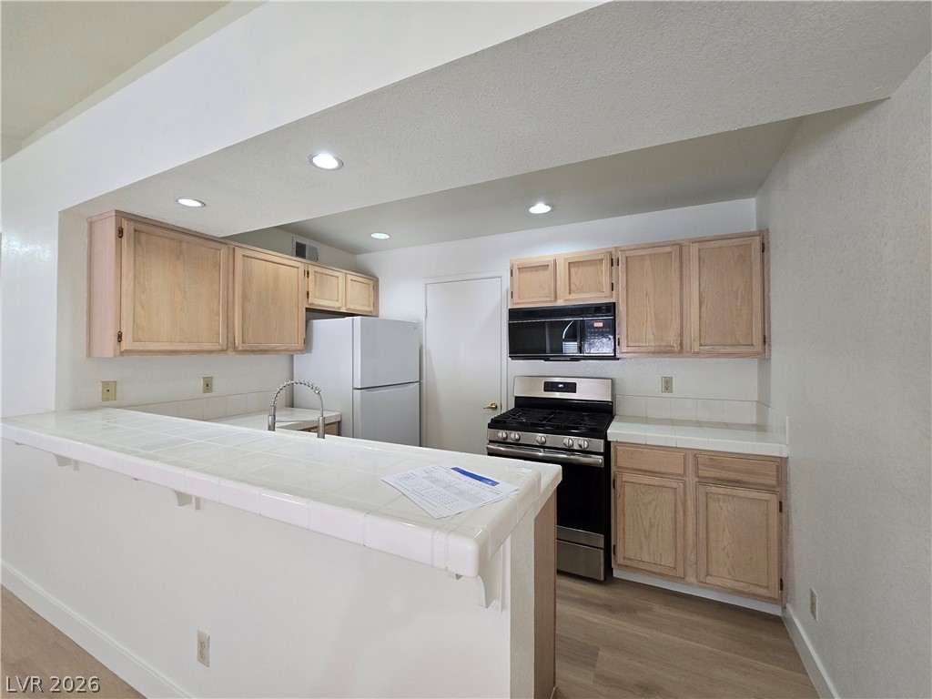 7570 West Flamingo Road 206 Property Photo 1