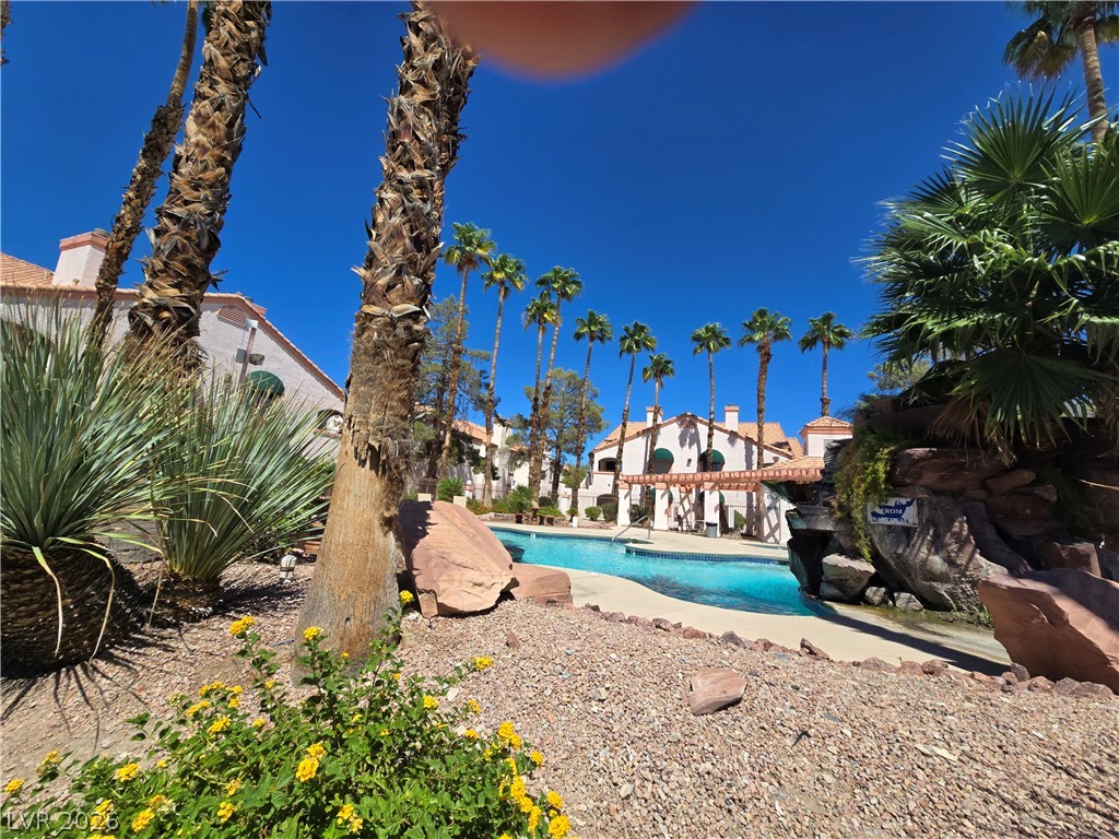 7570 West Flamingo Road 206 Property Photo 3