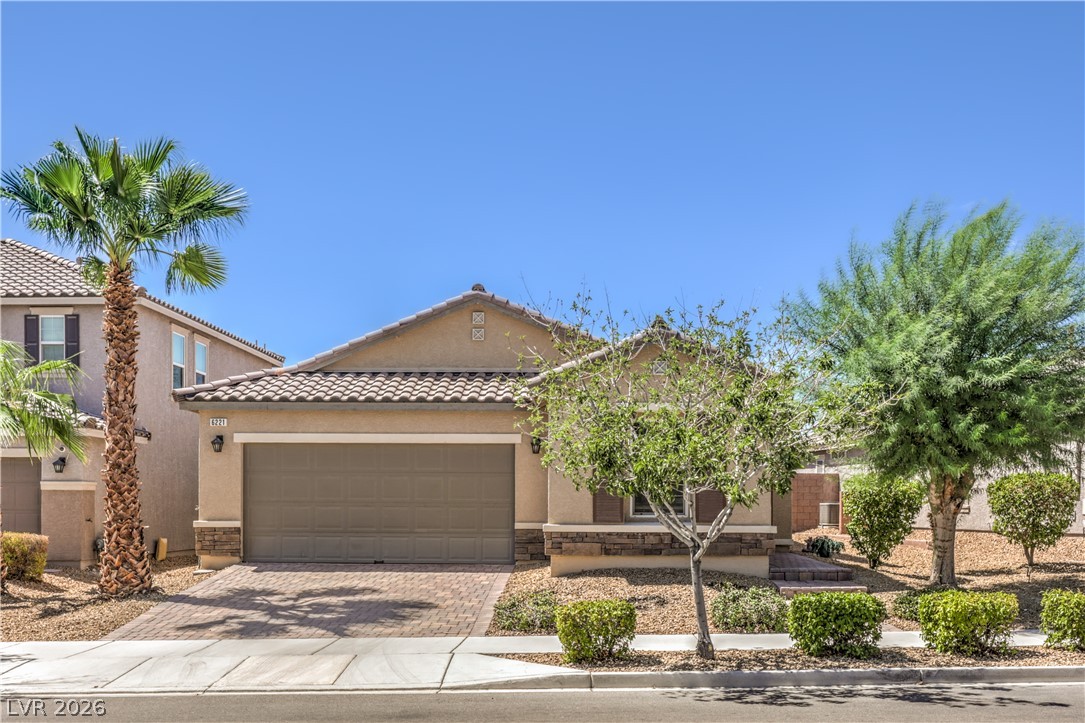 6221 Silver Bank Street Property Photo 1