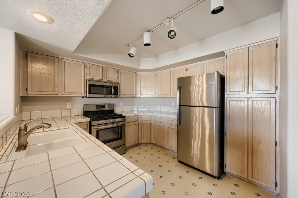 7950 West Flamingo Road 2071 Property Photo 8
