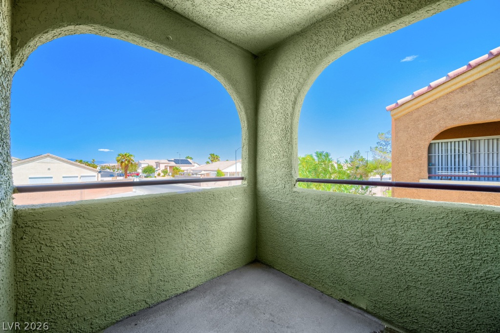 7950 West Flamingo Road 2071 Property Photo 13