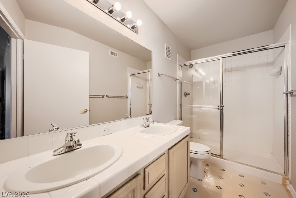 7950 West Flamingo Road 2071 Property Photo 18
