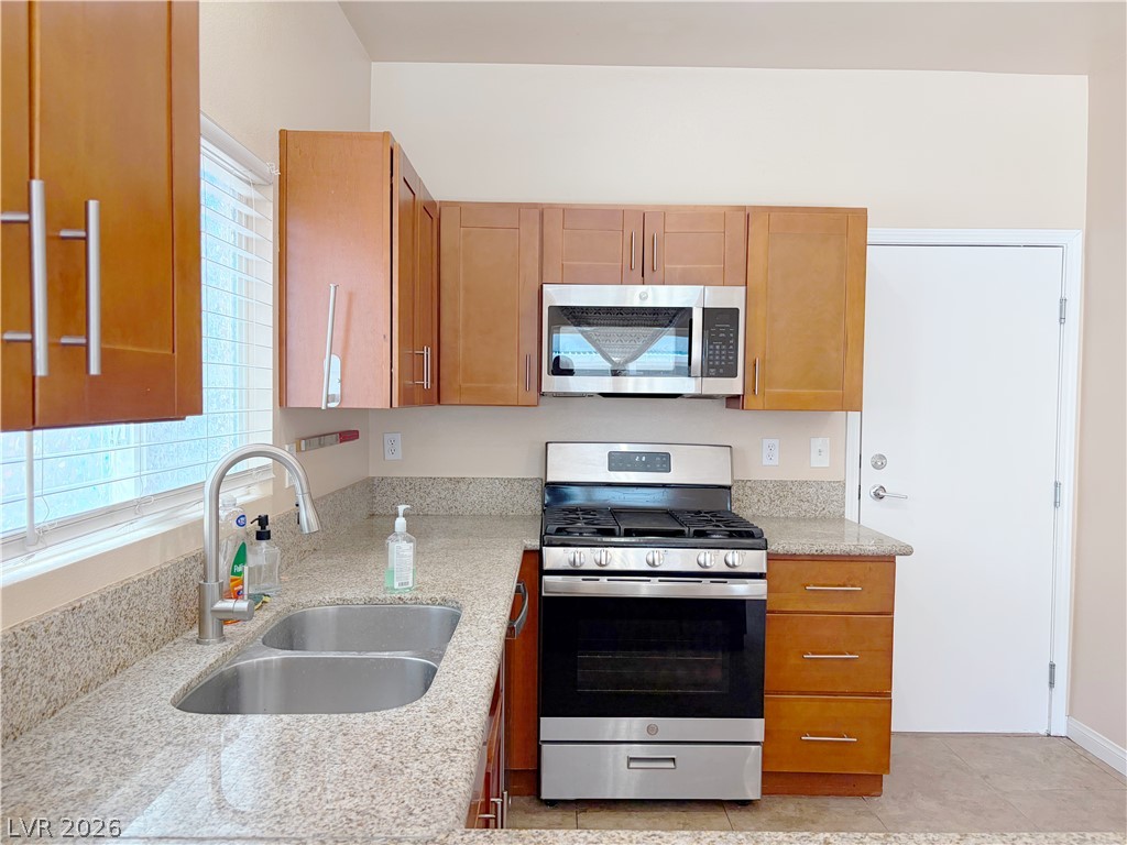 8455 Faucet Avenue Property Photo 11