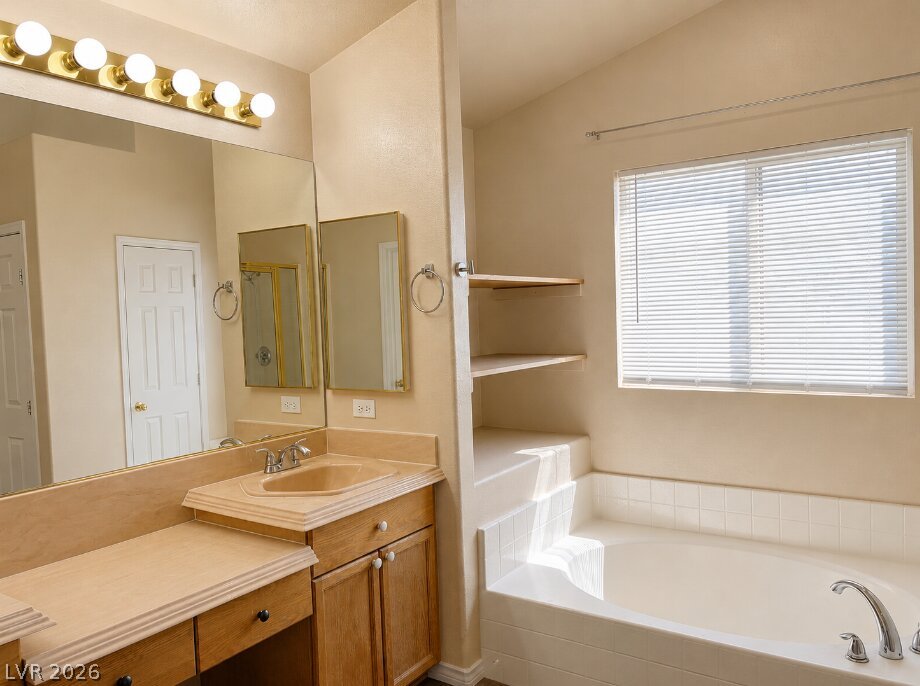 8455 Faucet Avenue Property Photo 41