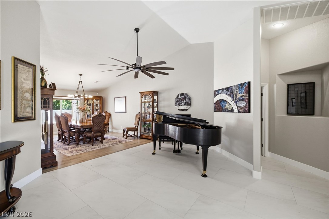 8850 South Tenaya Way Property Photo 23