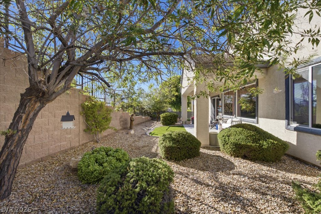 2495 Sirius Star Street Property Photo 38