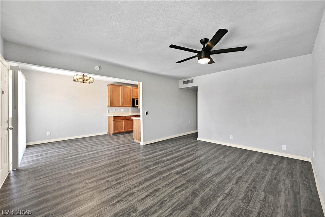 301 Misty Isle Lane D Property Photo 8