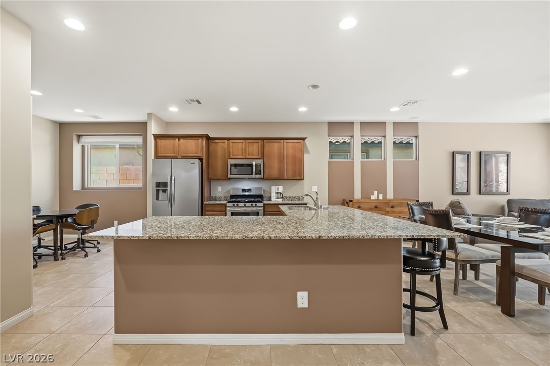 2110 Hunt Woods Court Property Photo 13