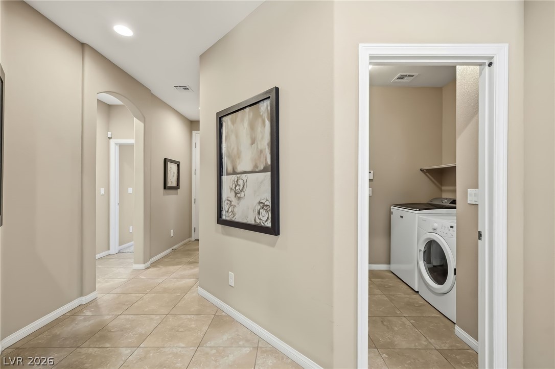 2110 Hunt Woods Court Property Photo 16