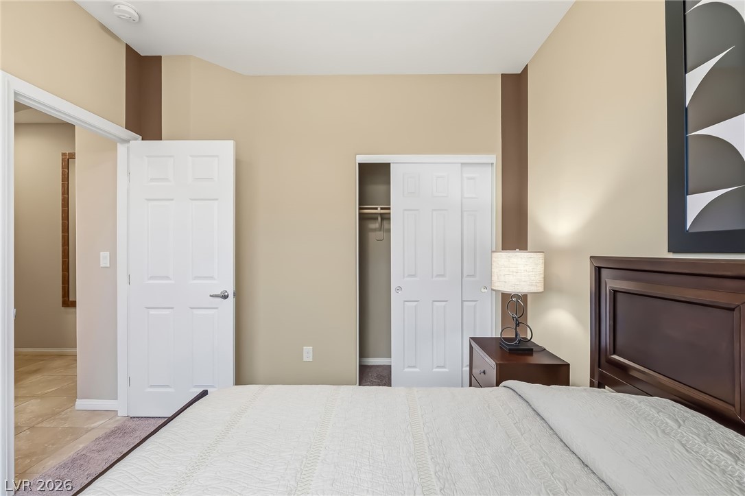 2110 Hunt Woods Court Property Photo 22