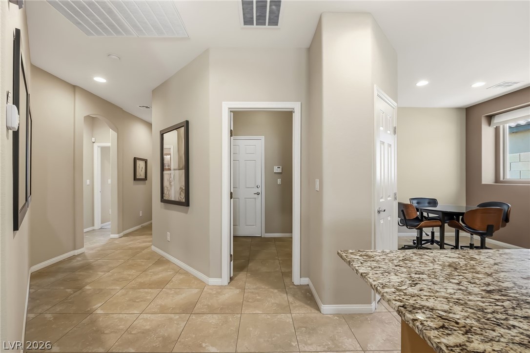 2110 Hunt Woods Court Property Photo 23
